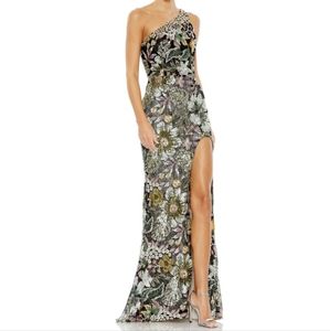 New Mac Duggal Showstopper SZ 4